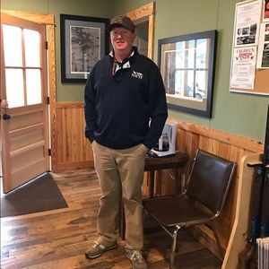 Meet your Posher, Travis