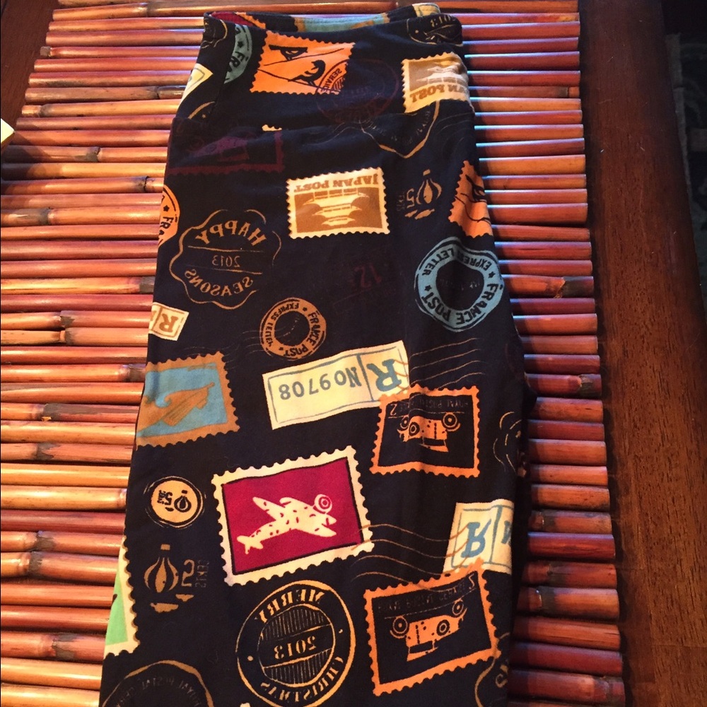 NWT OS Lularoe leggings