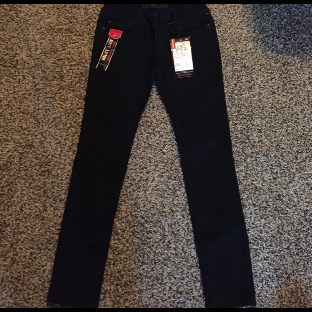 Butt-lift Jeans!