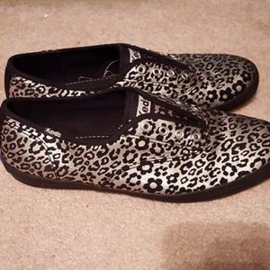 Keds slip on shoes