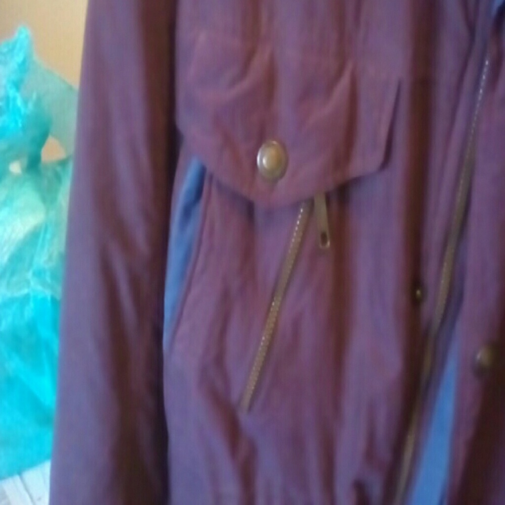 Coat - Picture 2 of 5