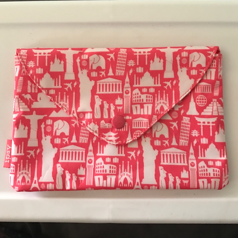 🦋 Ipsy Bag 🦋