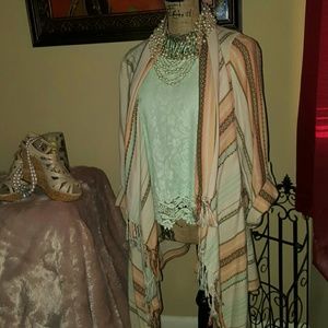 NEW LISTING!! GIMMICKS SLEEVED PONCHO!!