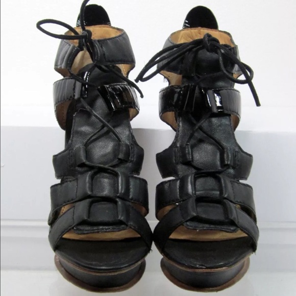 L.A.M.B  Leather Stiletto Sandal, Black, Size 9M - Picture 2 of 4