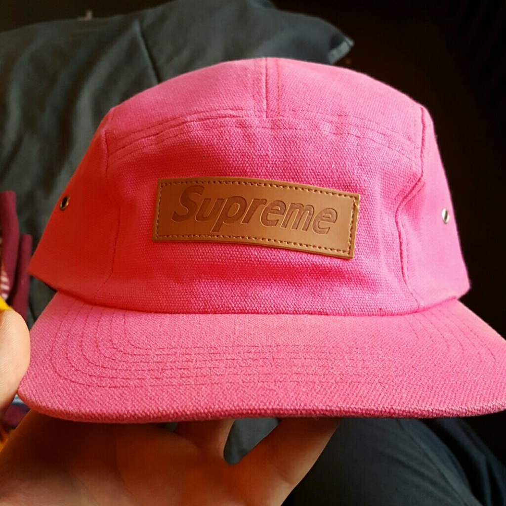 NON-AUTHENTIC Supreme knock off Pink Camper