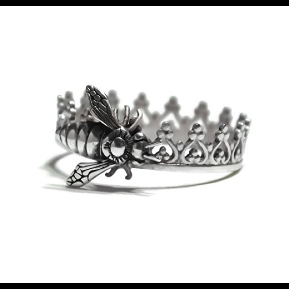 RESTOCKED! 925 Sterling Silver Queen Bee Ring - Picture 3 of 6