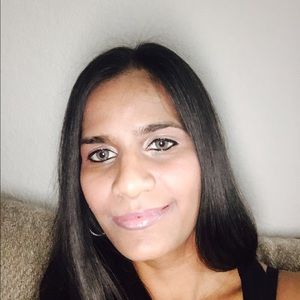 Meet your Posher, Snehal