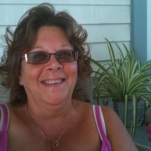 Meet your Posher, Denise