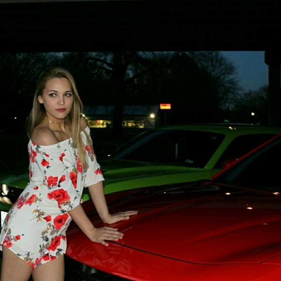 Floral Print Romper - Picture 4 of 4