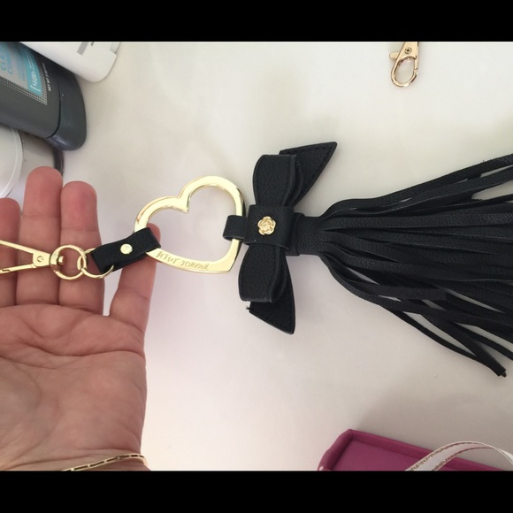 New Betsey Johnson keychain or bag charm - Picture 2 of 4