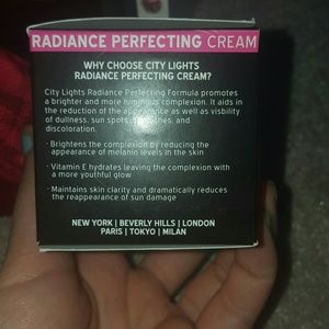 city lights radiance perfecting cream