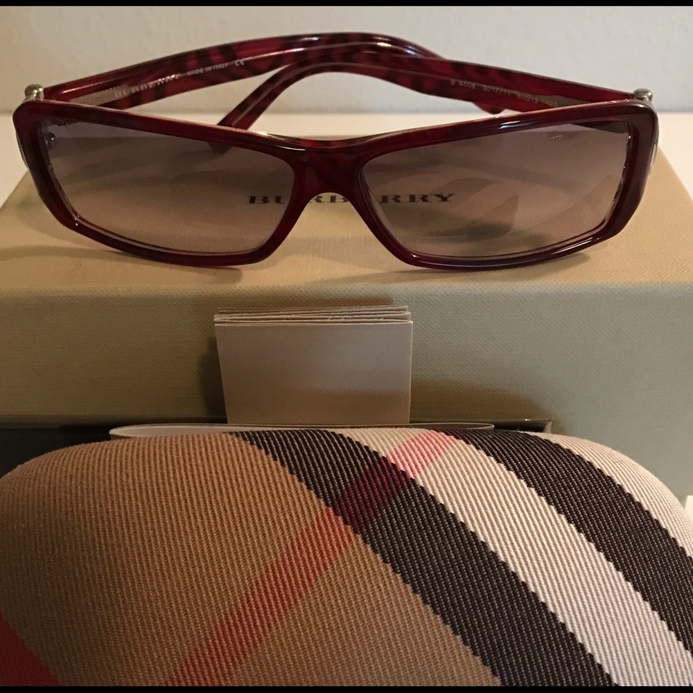 Burberry Sunglasses