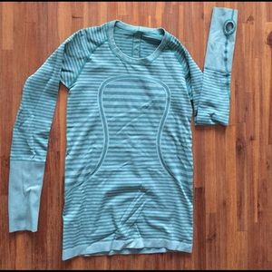 Swiftly long sleeve LIKE NEW