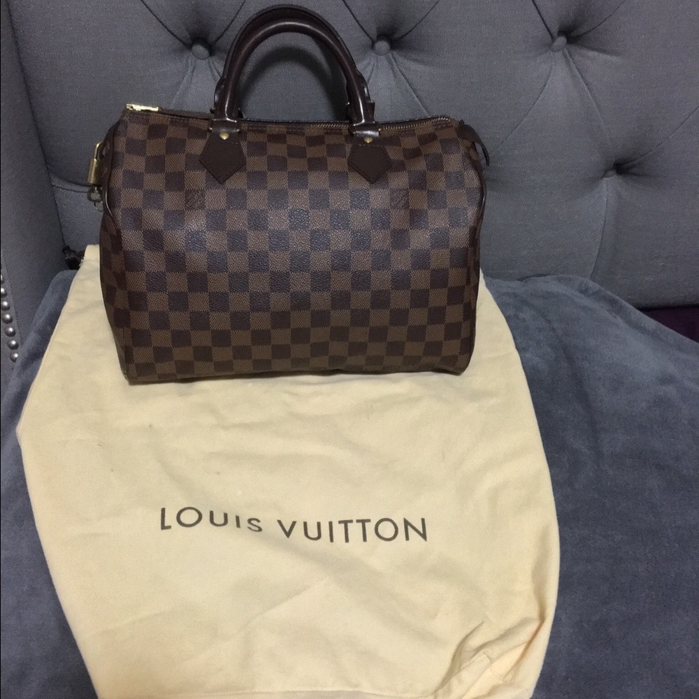 Louis Vuitton Damier Speedy 30