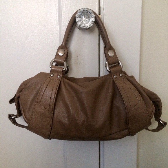 Sale! KENNETH COLE leather handbag - Picture 5 of 8