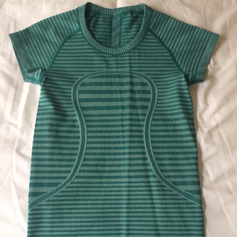 Swiftly Tech SS Crew Striped