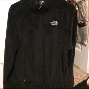 The north face fuzzy jacket