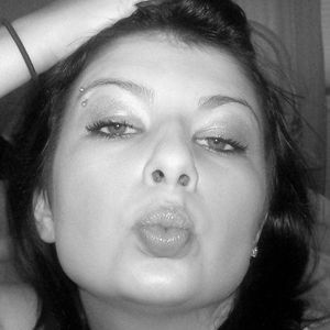 Meet your Posher, Shay