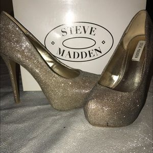 Steve Madden Pumps