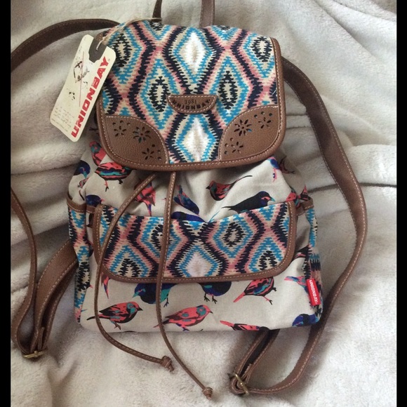 UNIONBAY Handbags - NWT Adorable Boho Bird Drawstring Backpack Bag 💙