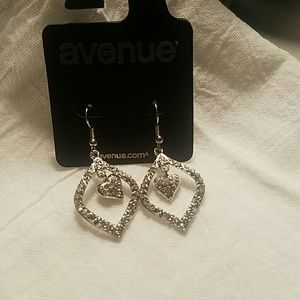 Adorable dangles NWT