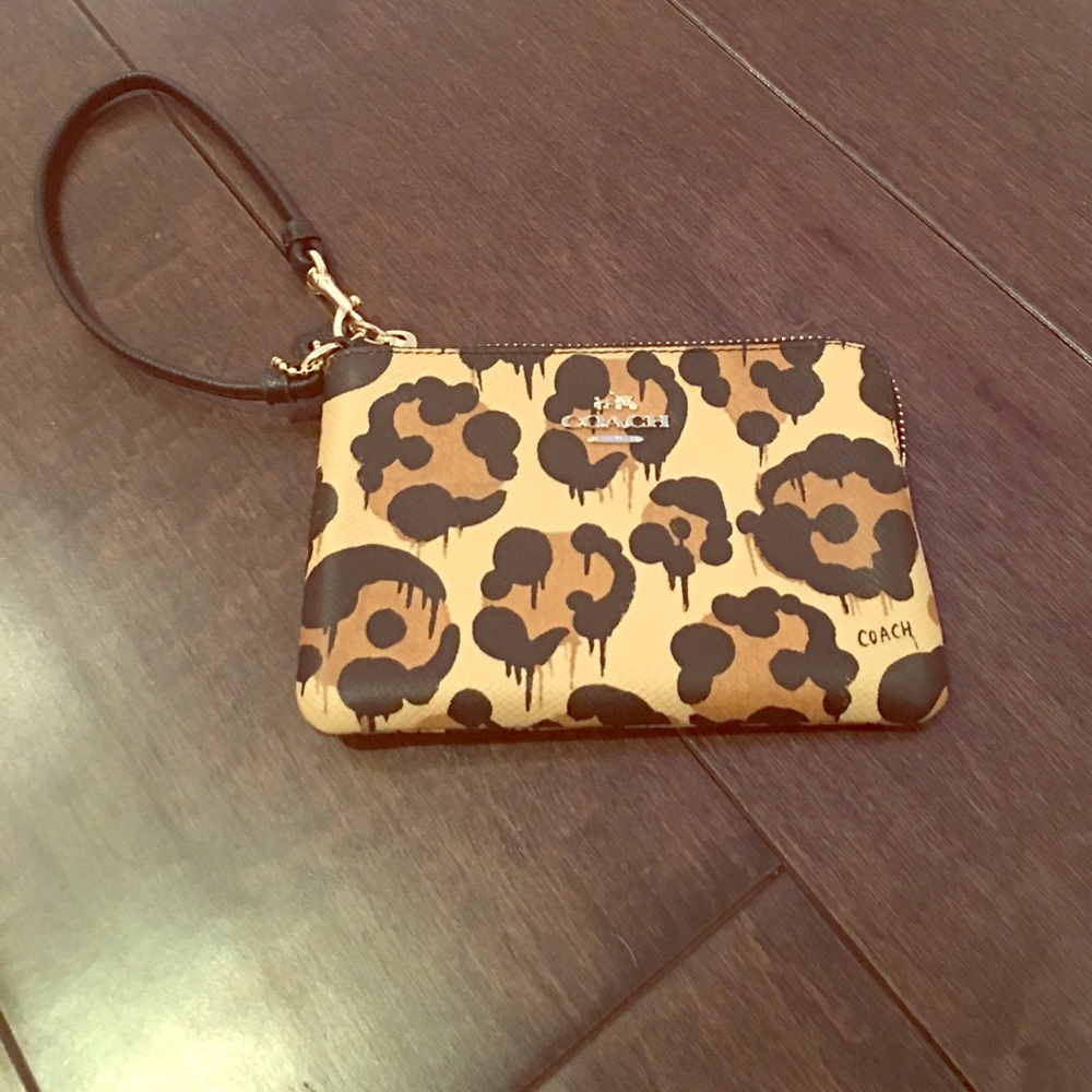 Never used coach wristlets