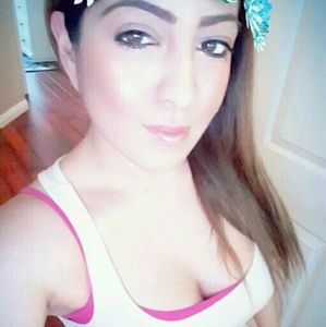 Meet your Posher, Angelica