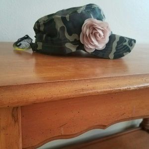 Pugs Shelby Hat