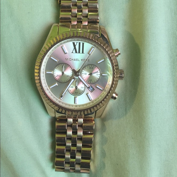 Michael Kors "Lexington" Watch (Large Face) - Picture 2 of 4