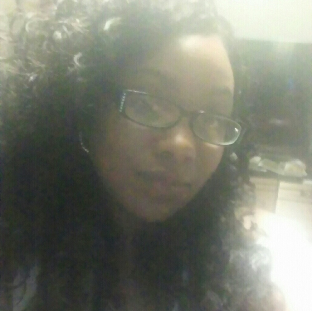 Meet your Posher, Artrisha