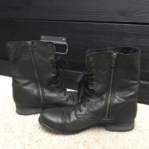 Steve Madden Troopa Boots