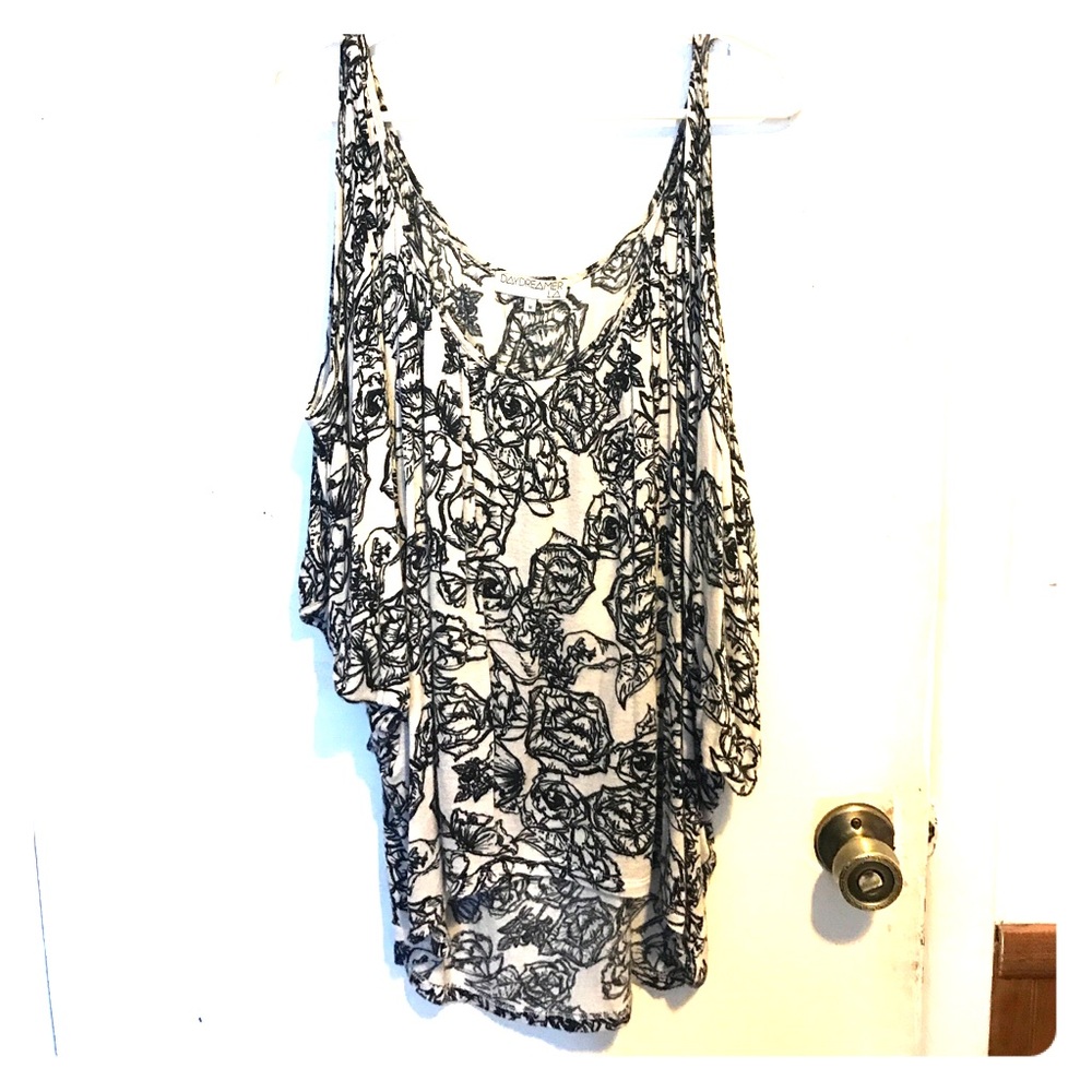 Flowy opened shoulder blouse