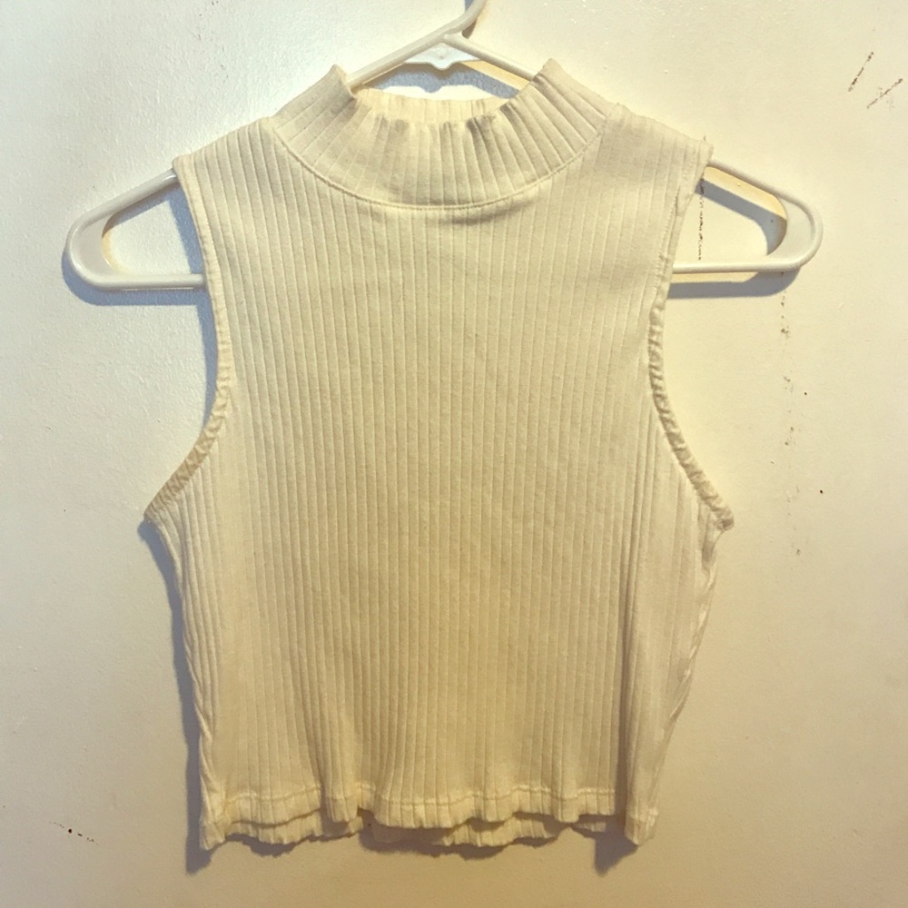 Ribbed crop top