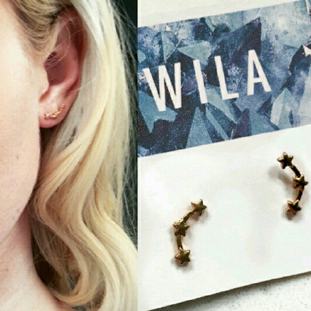 ✨️SALE✨️ Triple Star Earring - Picture 5 of 6