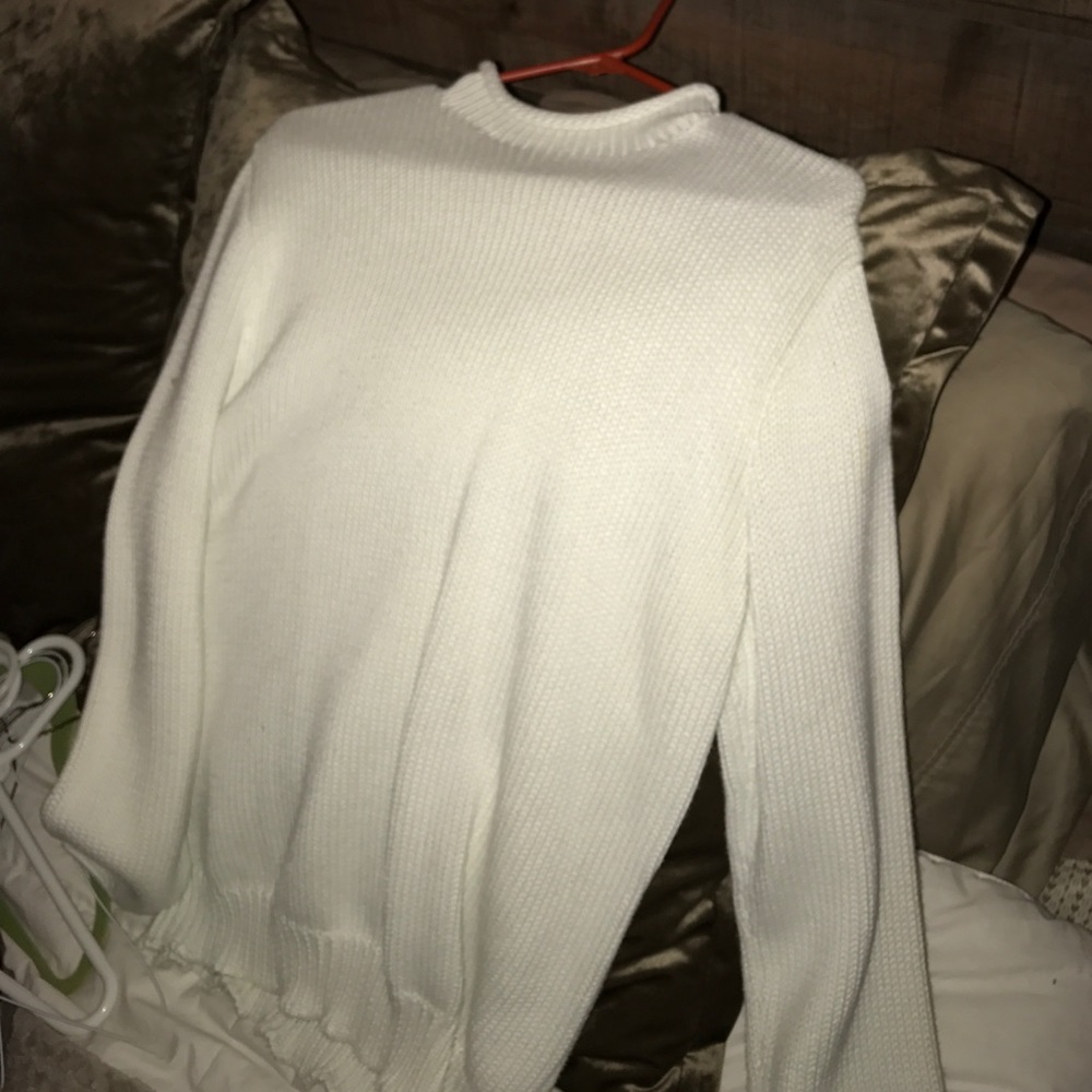 White heavy sweater