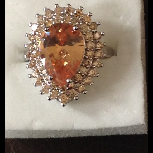 😱Close Out Item🙈 - Picture 3 of 3