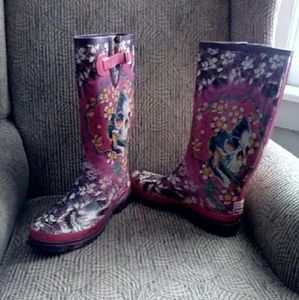 Authentic Rainboots