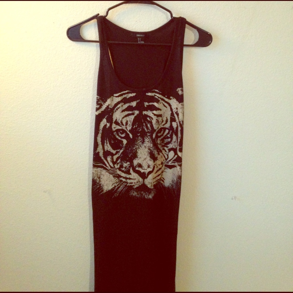 Forever 21 black tiger maxi dress