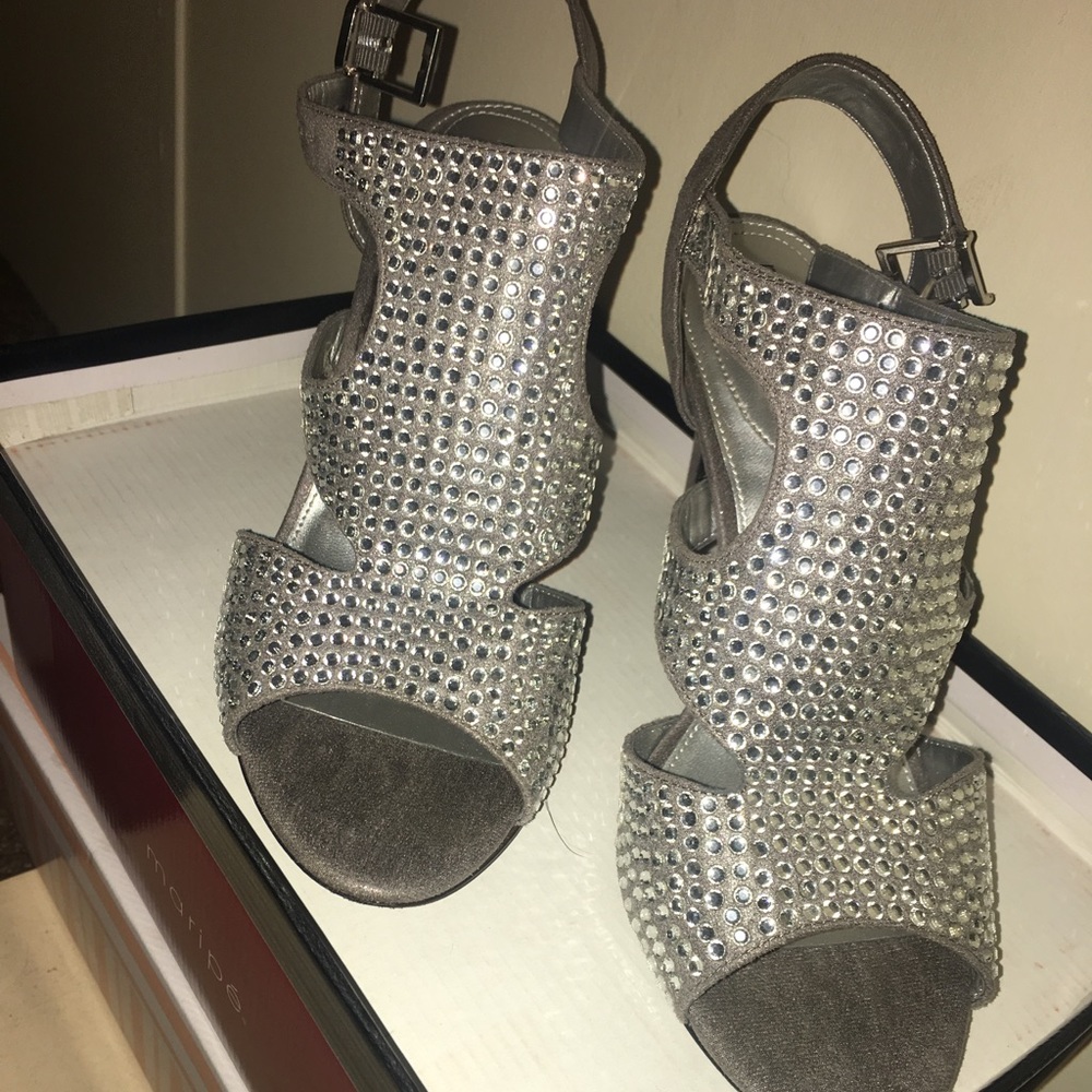 Sparkly Sliver High Heels Size 8