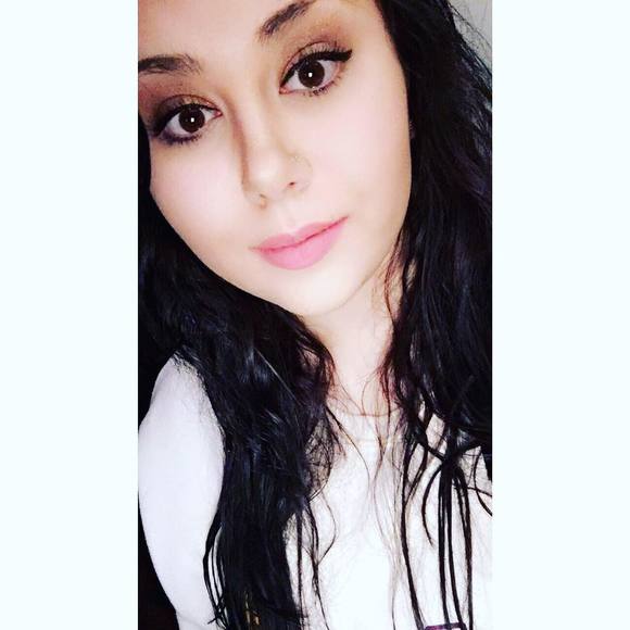 Meet your Posher, Maddy - Picture 1 of 1