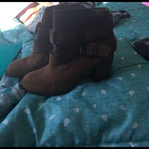 Mossimo ankle boots