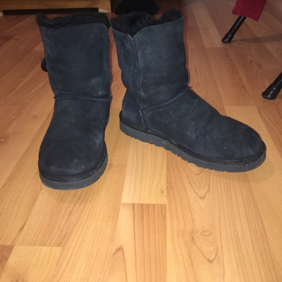 how to clean ugg boots inside and out how to clean ugg boots inside and out