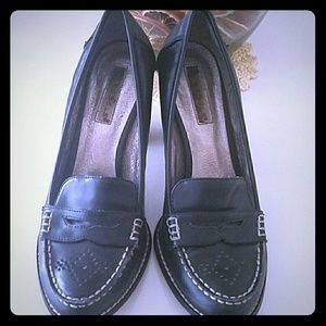 Classic Oxford Heels