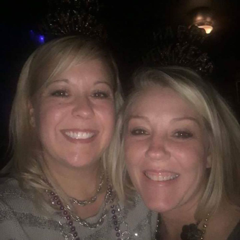 Meet your Posher, Leslie