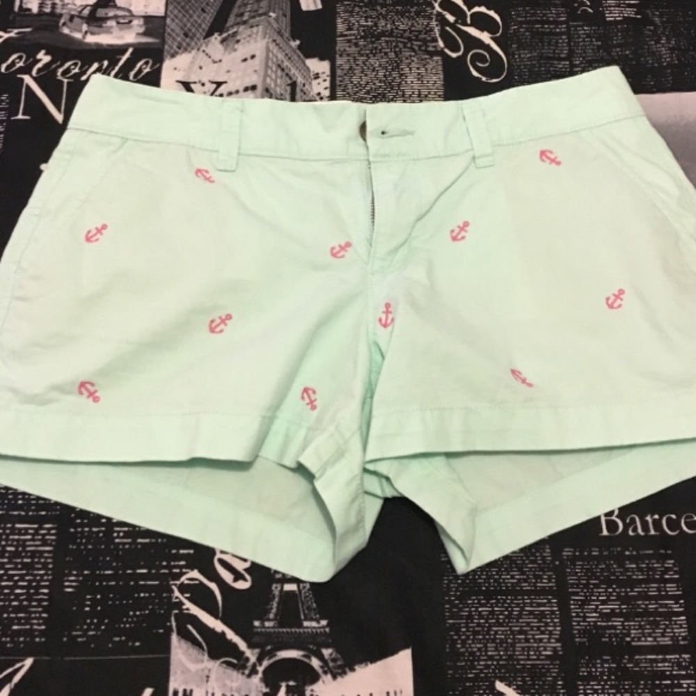 Preppy anchor shorts