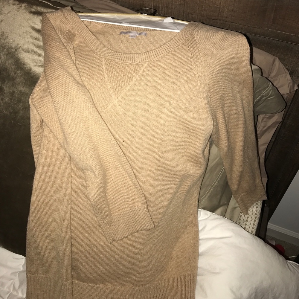 3/4 sleeve tan sweater
