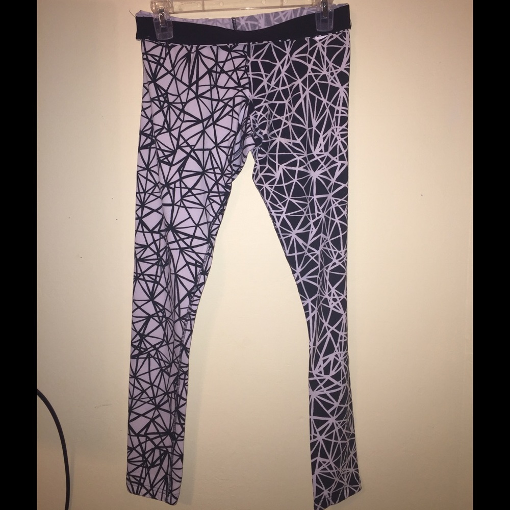 Nike patterned leggings