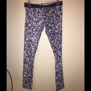 Nike patterned leggings
