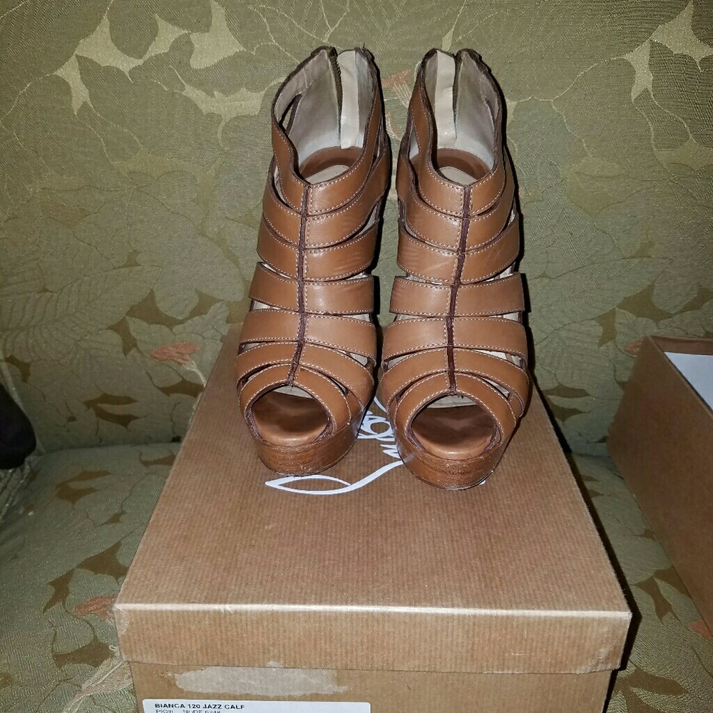 Size 37 jazz Christian Louboutin