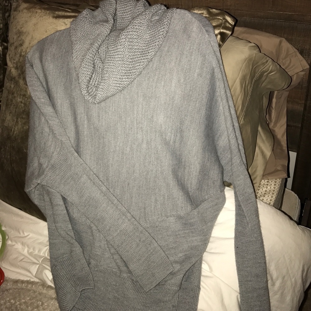 Grey sweater